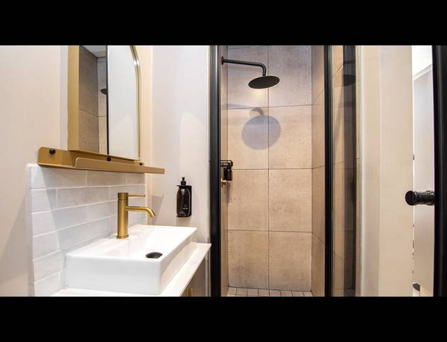 1 BEDROOM APARTMENT FOR SALE IN SANDOWN